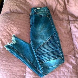 Urban Chic Jeans GUC size 5